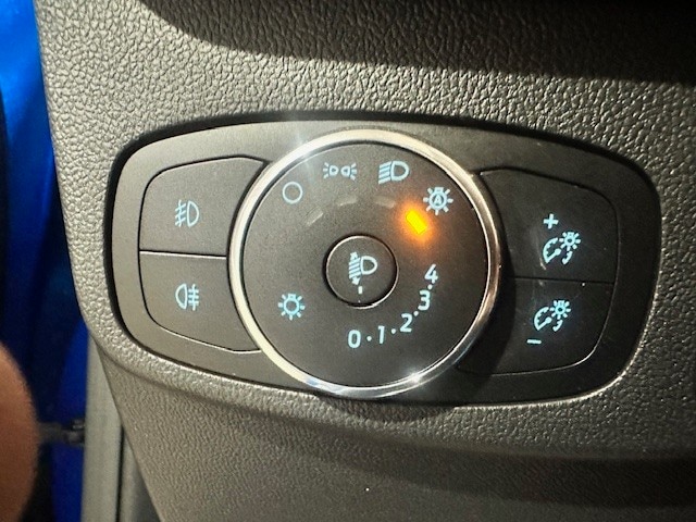 FORD Focus 4ª serie Focus 1.5 EcoBlue 120 CV 5p. Active