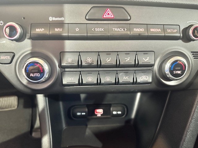 KIA Sportage 4ª serie Sportage 1.6 CRDI 136 CV DCT7 2WD Mild Hybrid Business Class