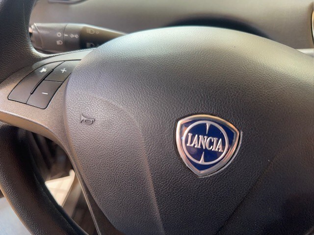 LANCIA Ypsilon 3ª serie Ypsilon 1.0 FireFly 5 porte S&S Hybrid Ecochic Gold