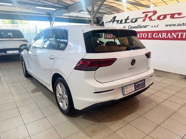 VOLKSWAGEN Golf 8ª serie Golf 1.0 eTSI EVO DSG Life