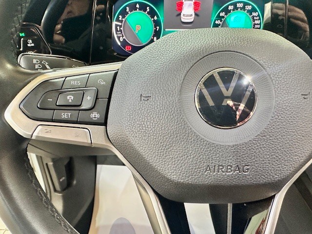VOLKSWAGEN Golf 8ª serie Golf 1.0 eTSI EVO DSG Life