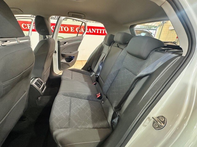 VOLKSWAGEN Golf 8ª serie Golf 1.0 eTSI EVO DSG Life
