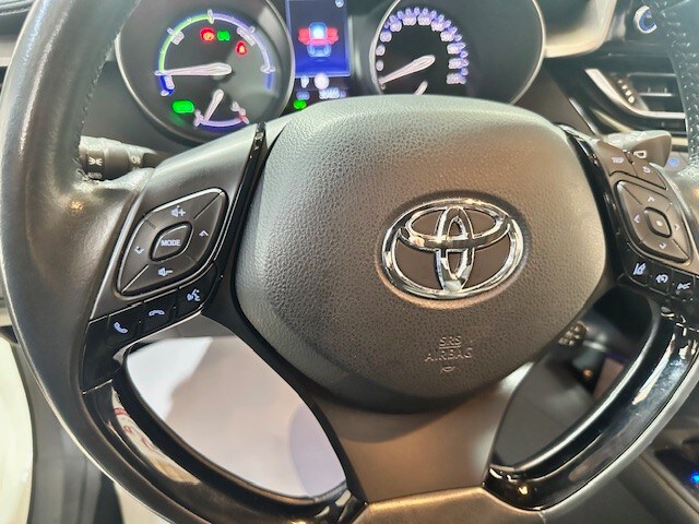 TOYOTA C-HR (2016-2023) C-HR 1.8 Hybrid E-CVT Business