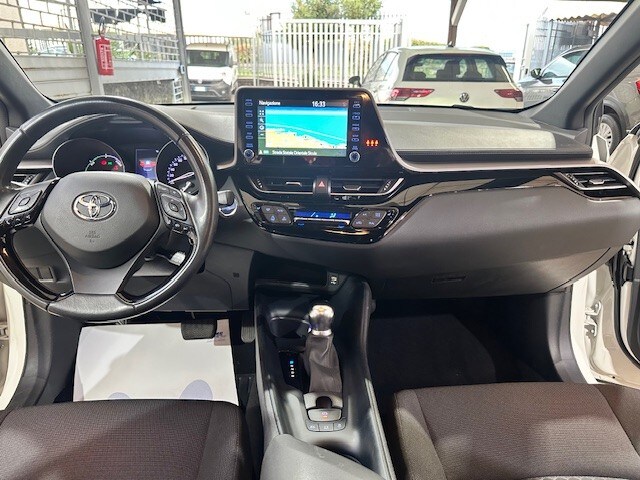 TOYOTA C-HR (2016-2023) C-HR 1.8 Hybrid E-CVT Business