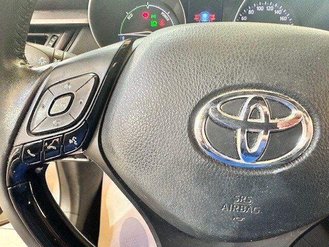 TOYOTA C-HR (2016-2023) C-HR 1.8 Hybrid E-CVT Business