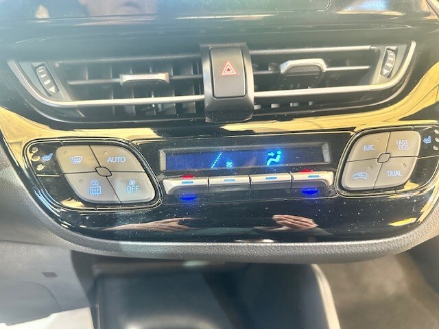 TOYOTA C-HR (2016-2023) C-HR 1.8 Hybrid E-CVT Business