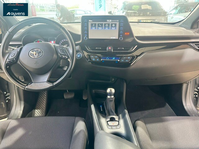 TOYOTA C-HR (2016-2023) C-HR 1.8 Hybrid E-CVT Business
